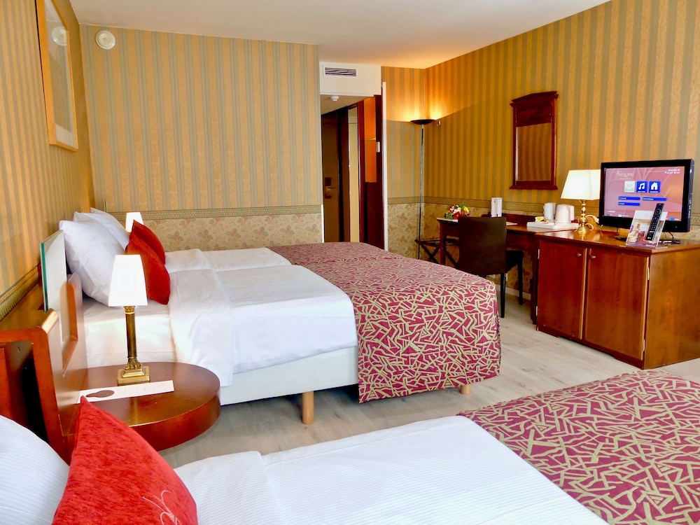 

Bari - Bruges - Golden Tulip Hotel De Medici
