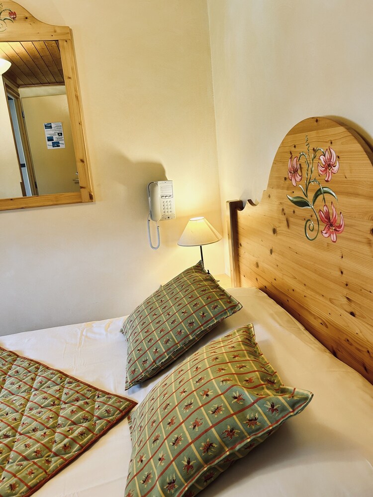

Roma - Morzine - Hameau des Prodains - Hôtel