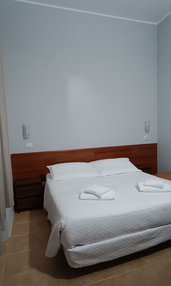 

Napoli - Monza - Hotel Nuovo Rondò
