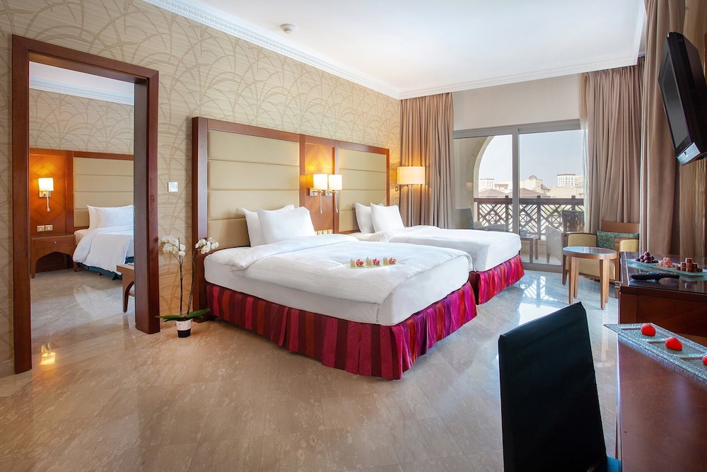 

Venezia - Sowayma - Crowne Plaza Jordan - Dead Sea Resort & Spa