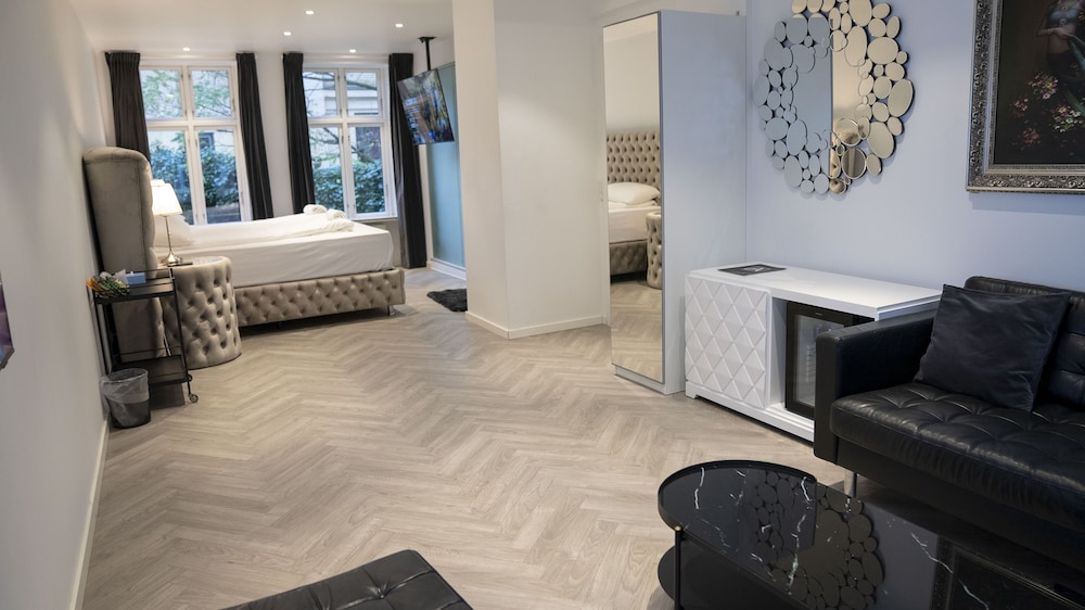 

Napoli - Copenhagen - A Hotels City