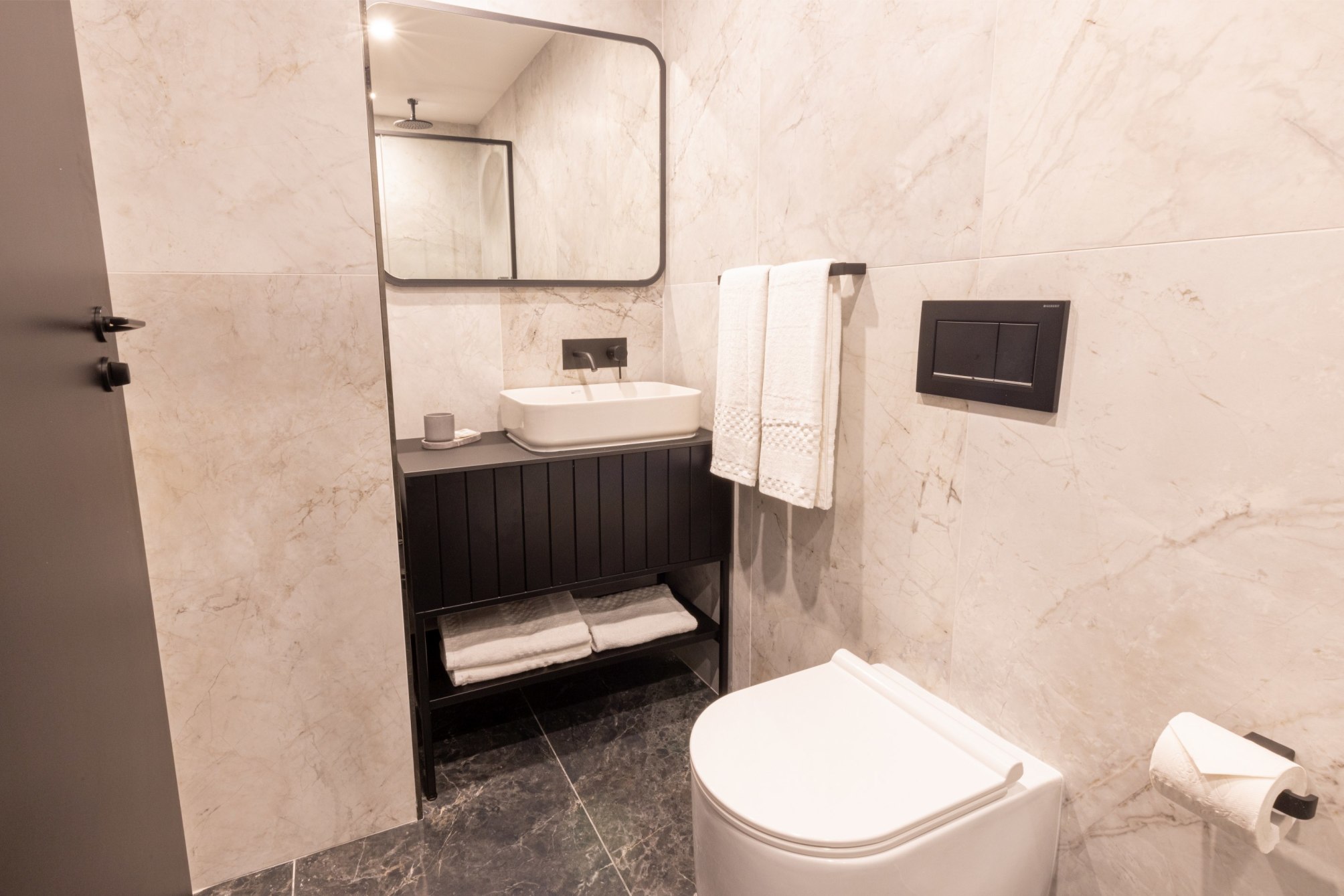 

Trapani - Msida - The Londoner Hotel St. Julian's