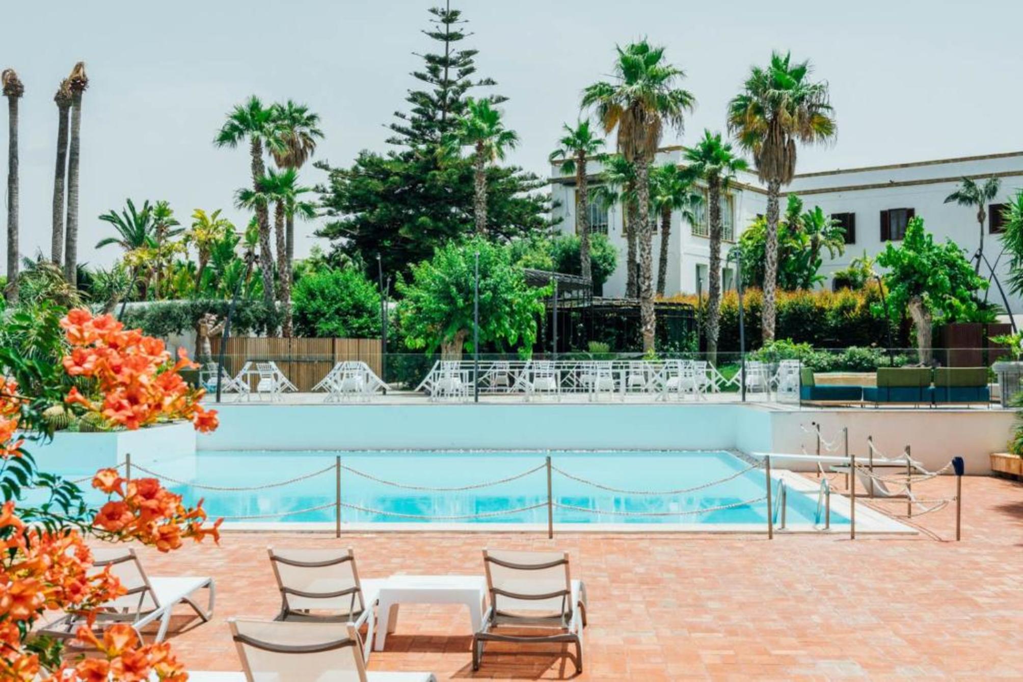 

Bologna - Marsala - Villa Favorita Hotel & Events