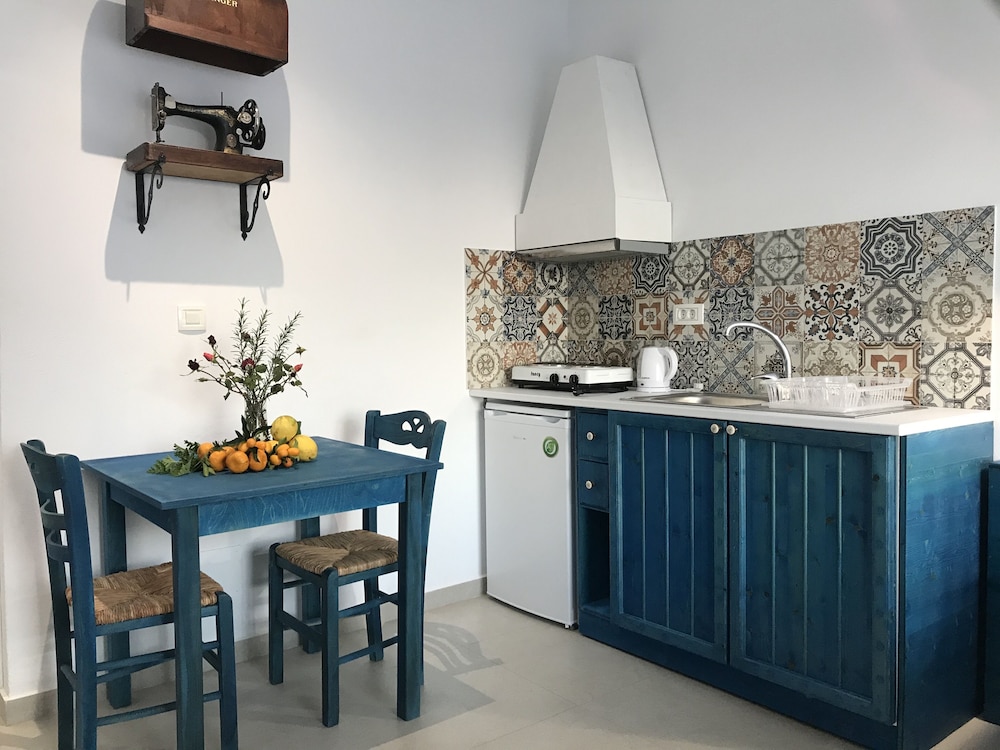 

Roma - Theologos, Rhodes - Filoxenia Apartments & Studios