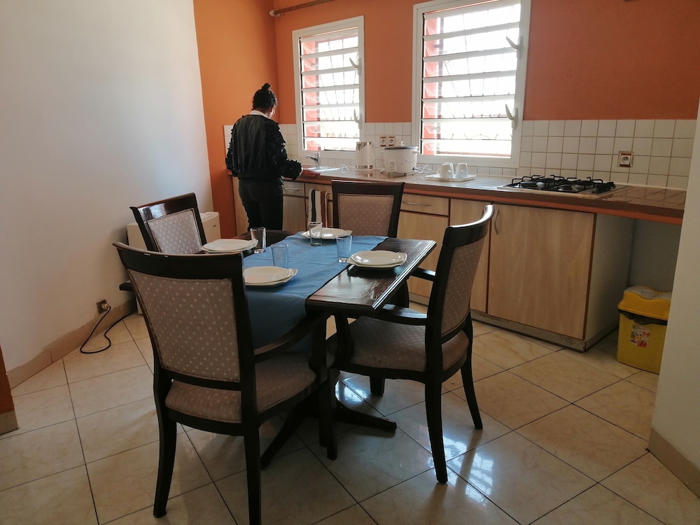 

Milano - Antananarivo - Hôtel White Palace
