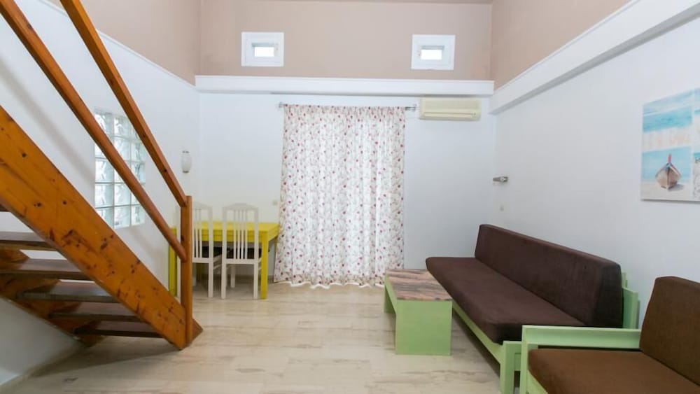 

Milano - Agia Pelagia - Creta - Pelagia Bay Hotel