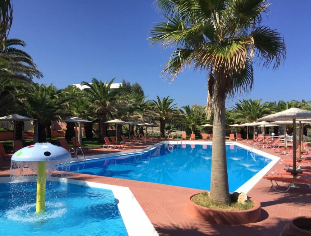 

Napoli - Skaleta - Europa Resort Hotel
