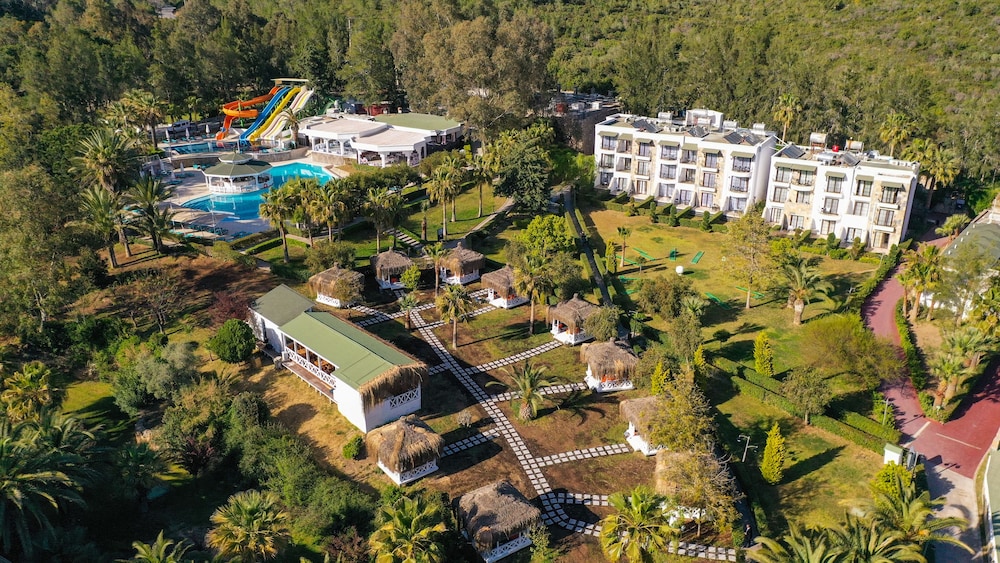 

Napoli - Güvercinlik - Green Bay Resort & Spa