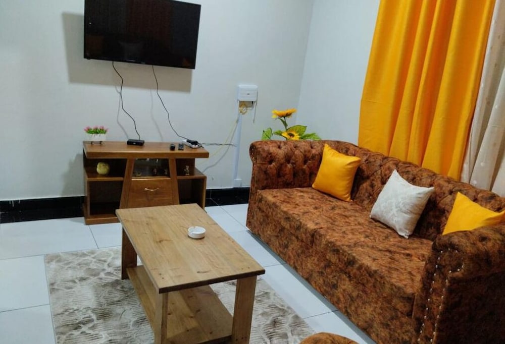 

Cagliari - Mtwapa - Lux Suites JSB Apartments Bamburi