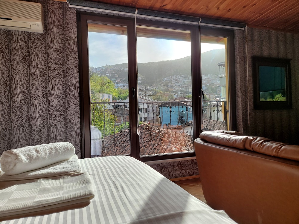 

Roma - Bursa - Sarı Köşk Butik Otel