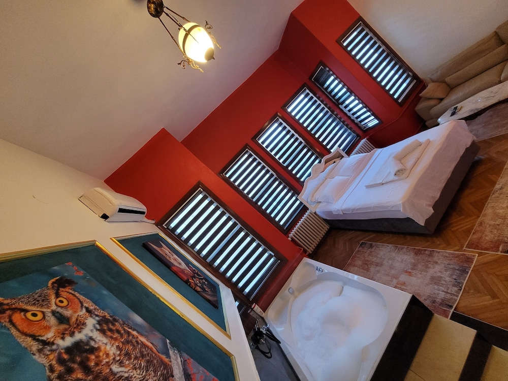

Milano - Bursa - Sarı Köşk Butik Otel