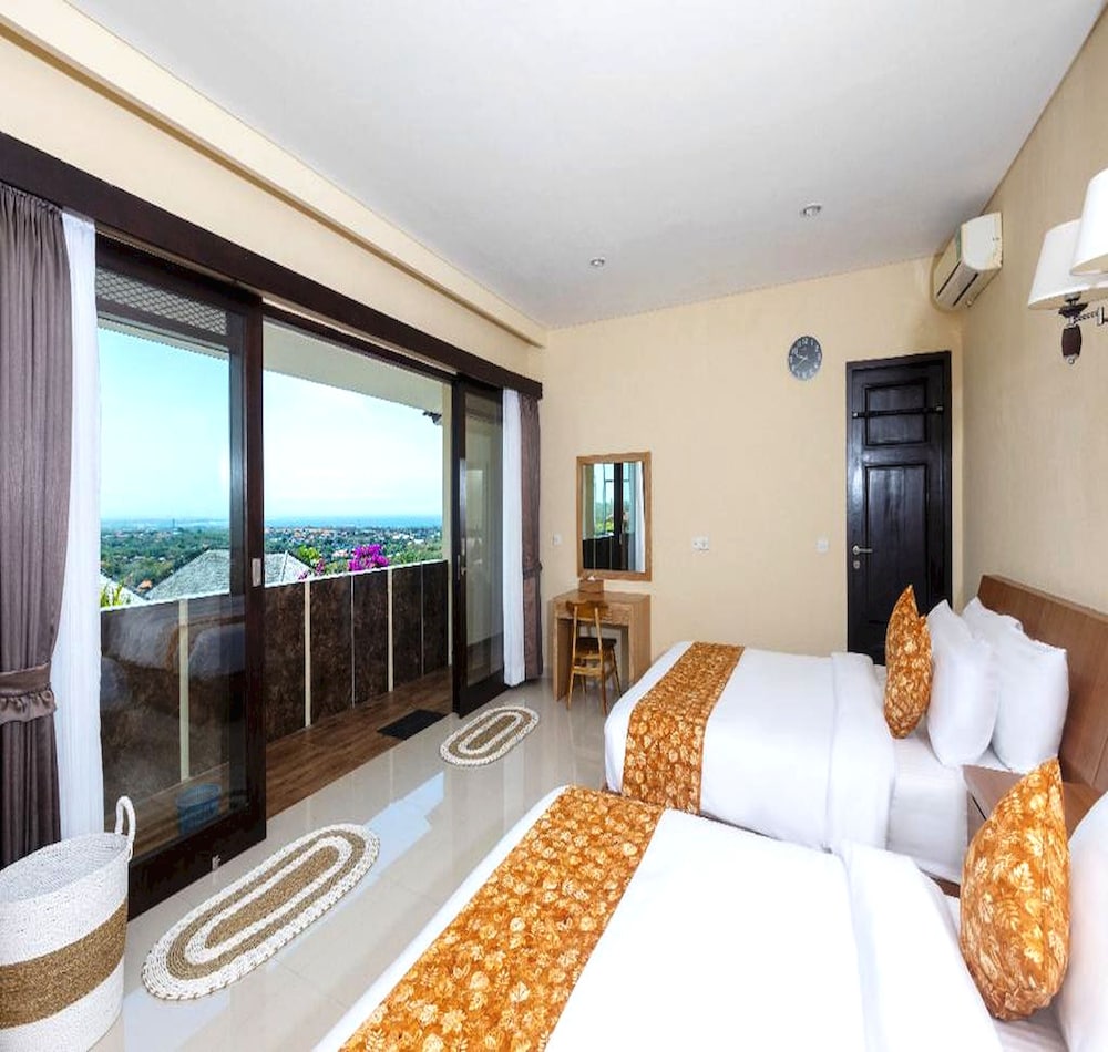 

Bologna - Kerobokan - Elegant 6 Bedrooms Luxury Villa Near Pandawa Beach