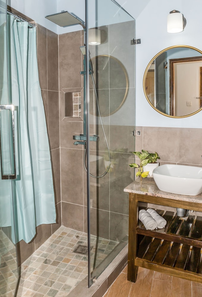 

Roma - Castries - Hammock Suites
