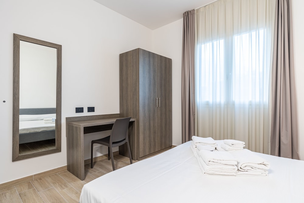 

Venezia - Palermo - Solemar Sicilia - Multi Suite