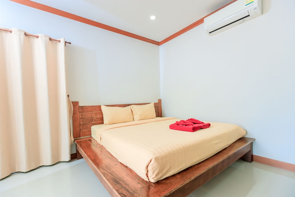 

Roma - Khlong Thom - Saline Hot Spring Resort