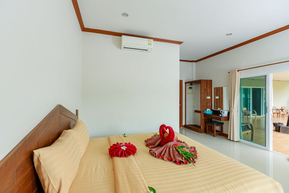 

Napoli - Khlong Thom - Saline Hot Spring Resort