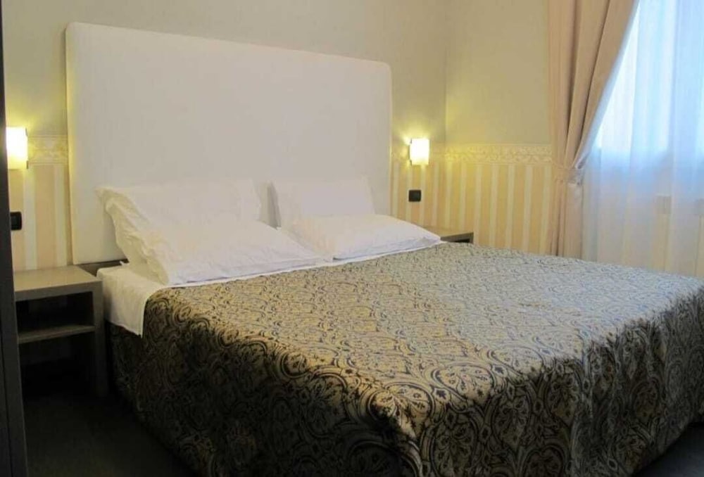 

Olbia - Venezia - Hotel Laguna Residence