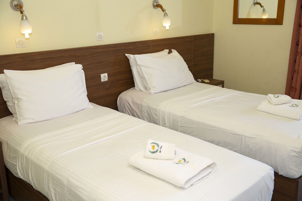 

Napoli - Haraki - Alia Luxury Suites and Spa