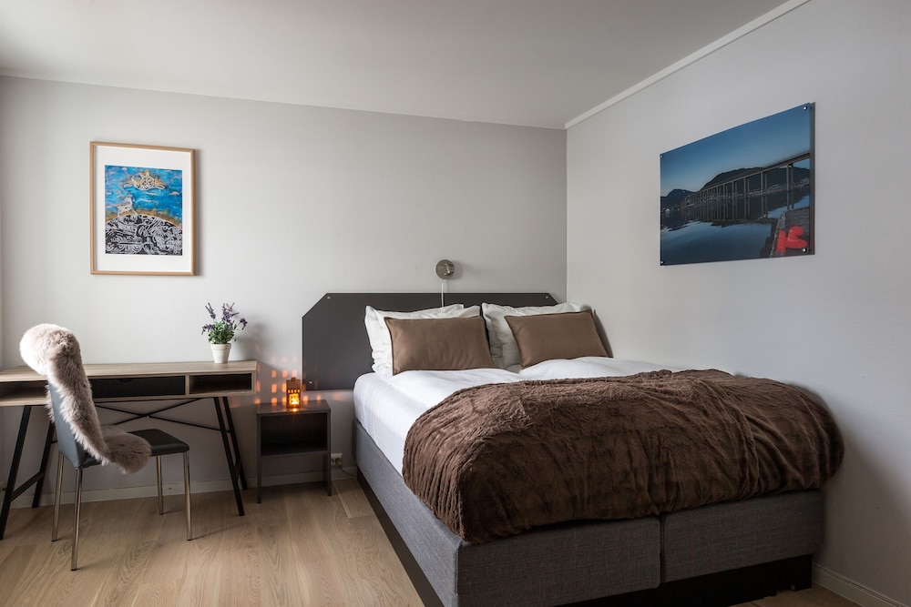 

Firenze - Tromsø - Enter Viking Hotel