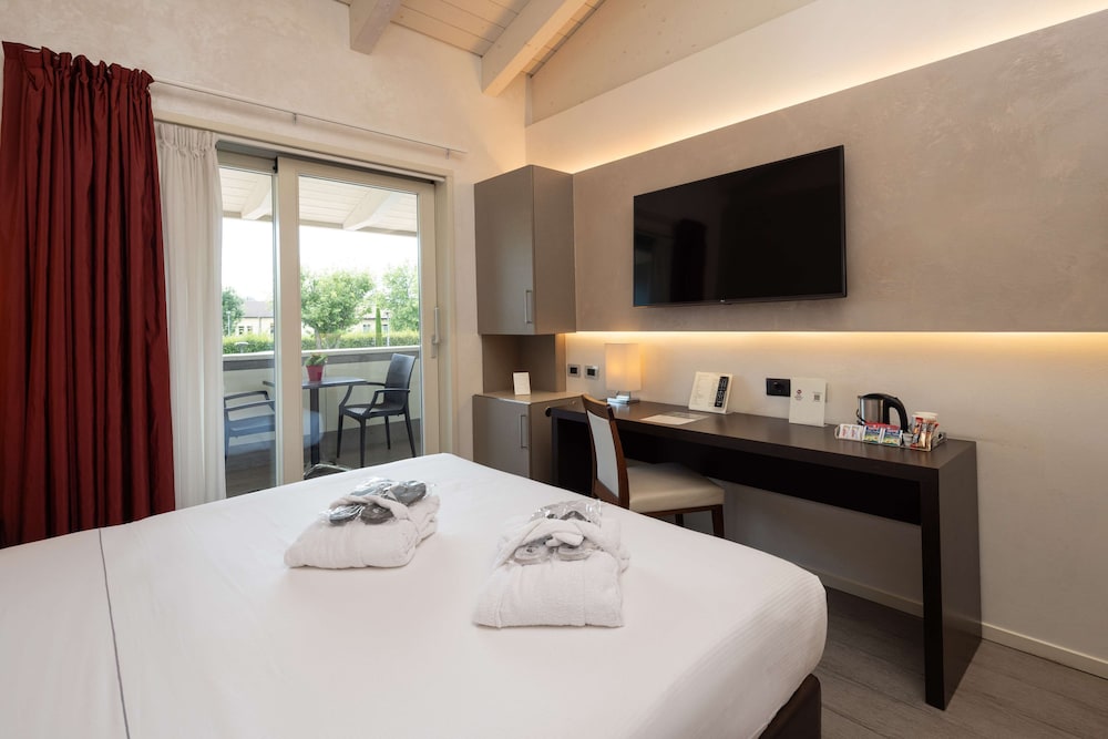 

Bologna - Modena - Best Western Plus Hotel Modena Resort