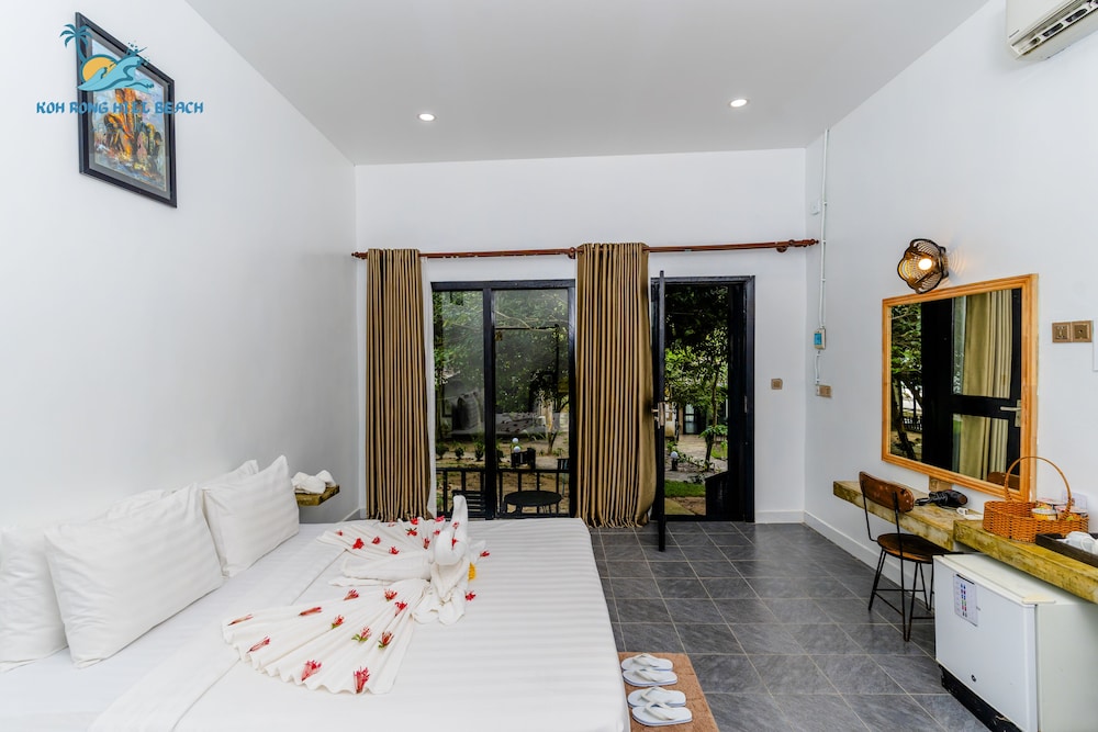 

Milano - Koh Rong Island - Koh Rong Hill Beach Resort