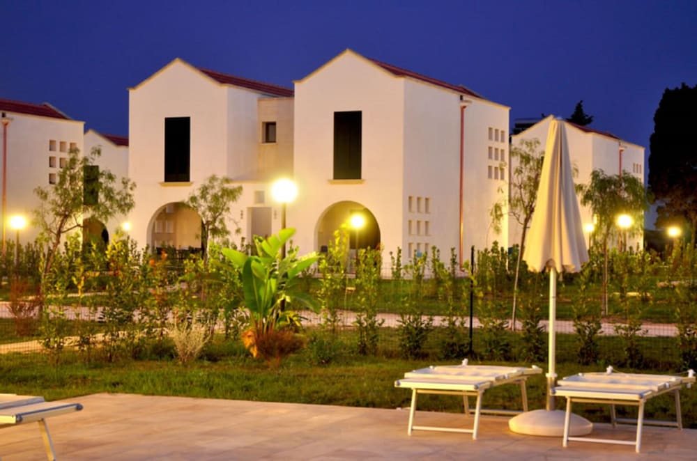 

Napoli - Torre dell'Orso - Blumare Hotel & Residence