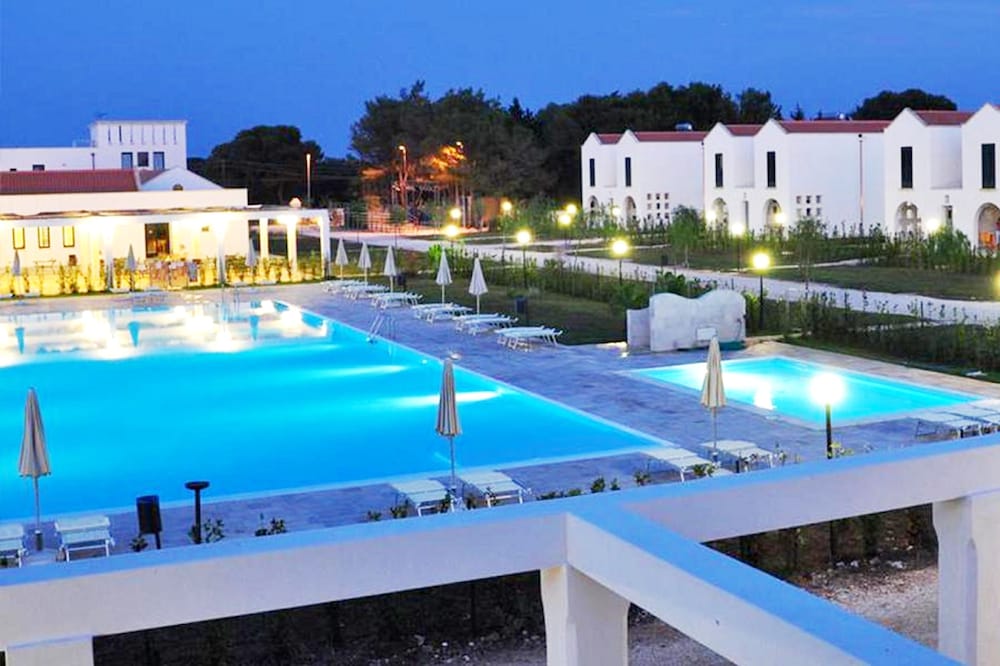 

Bari - Torre dell'Orso - Tenuta Blu Mare Hotel Residence