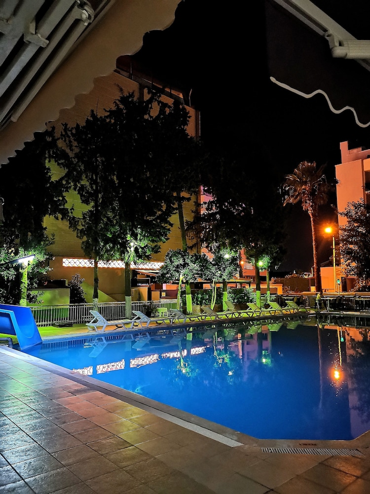 

Napoli - Icmeler - Intermar Hotel