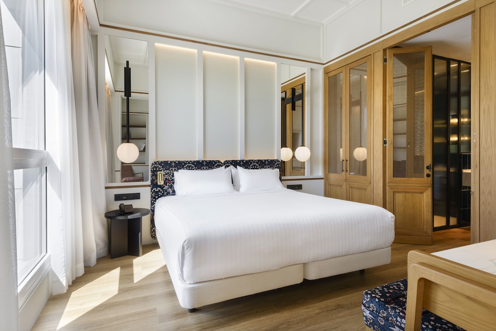 

Milano - Astigarraga - Hotel Tres Reyes San Sebastián