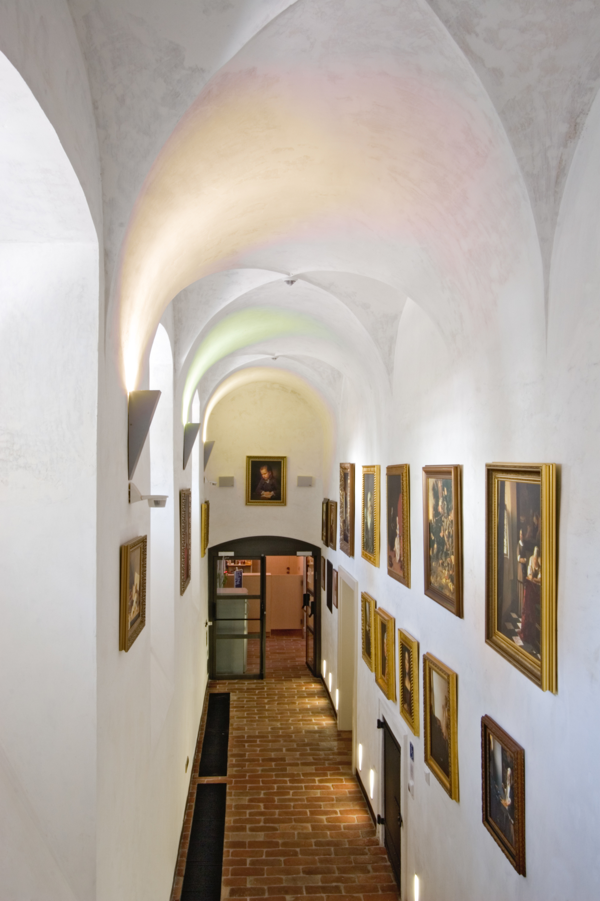 

Pisa - Praga, Aeroporto Václav Havel - Monastery Hotel