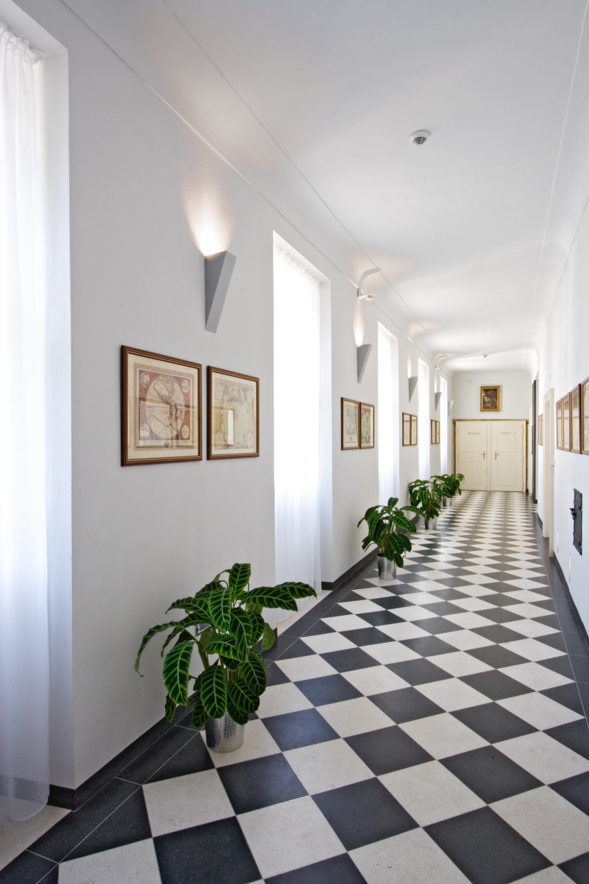 

Roma - Praga, Aeroporto Václav Havel - Monastery Hotel