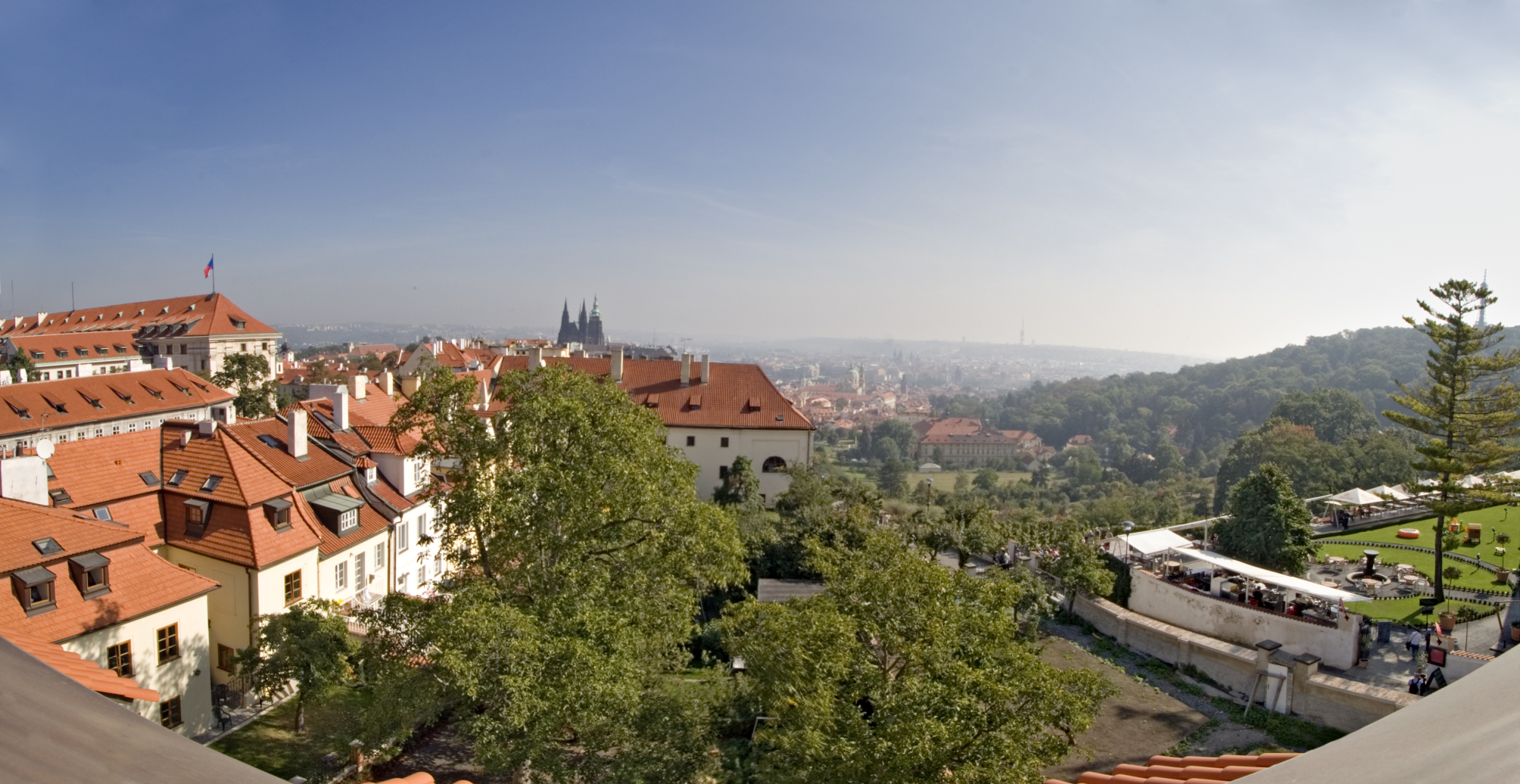 

Pisa - Praga, Aeroporto Václav Havel - Monastery Hotel