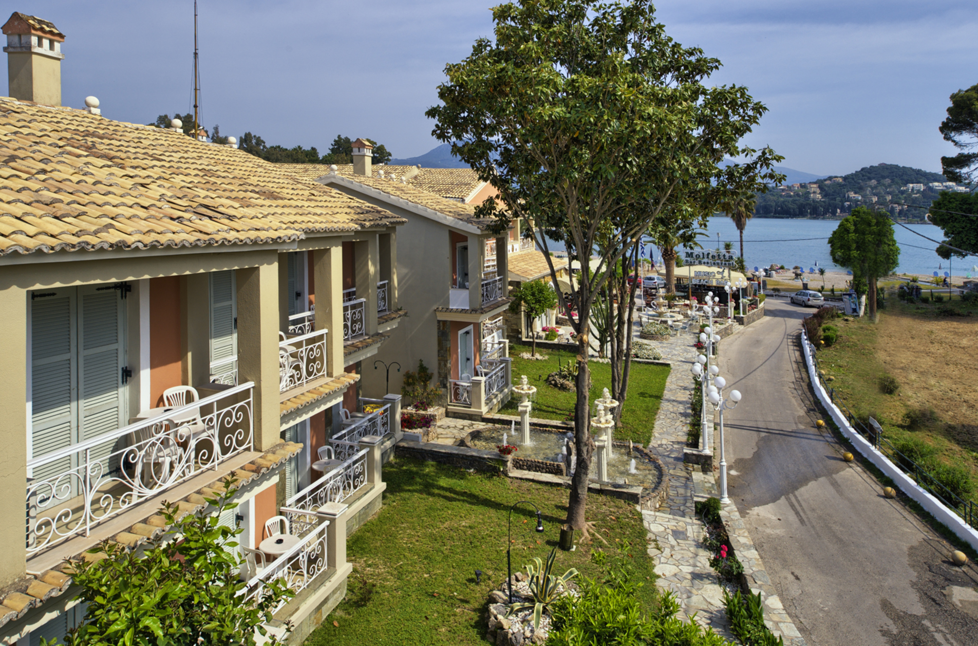 

Firenze - Corfù, Isole Greche - Molfetta Beach Hotel