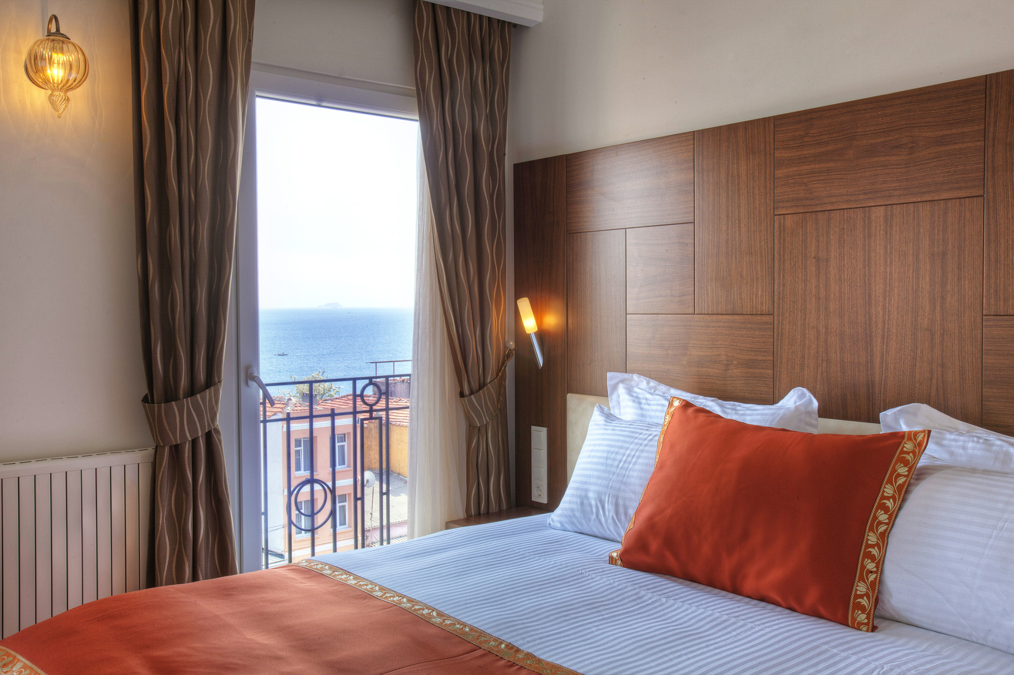 Superior double or twin room with sea view