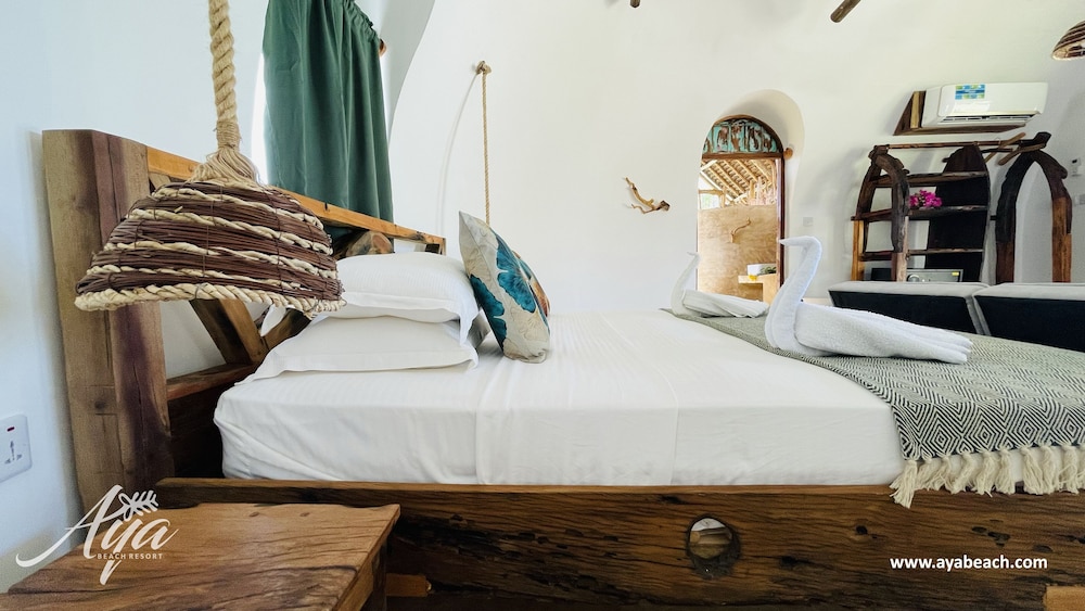 

Roma - Kizimkazi - Aya Beach Resort