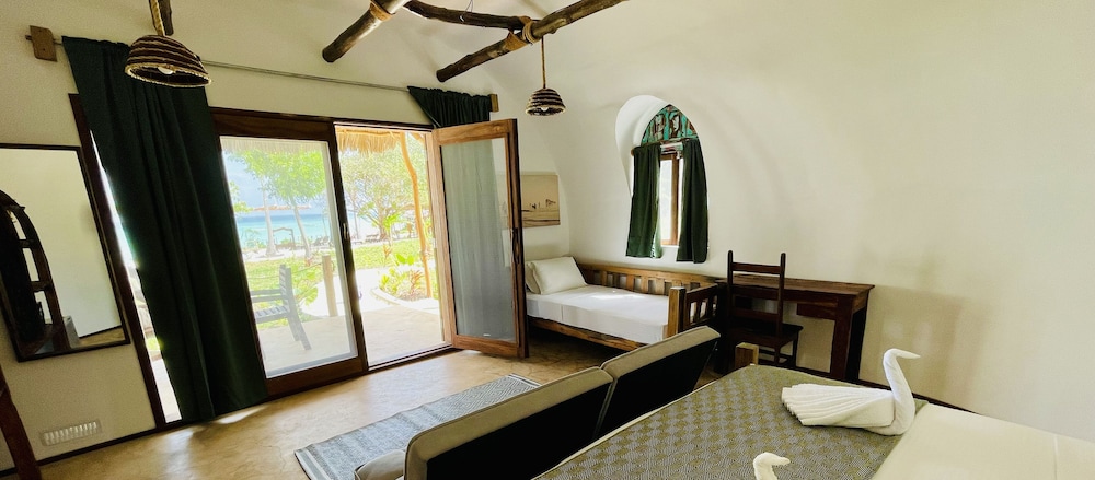 

Firenze - Kizimkazi - Aya Beach Resort