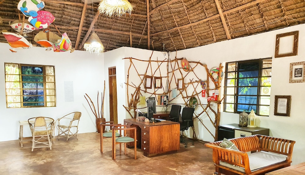 

Catania - Kizimkazi - Aya Beach Resort