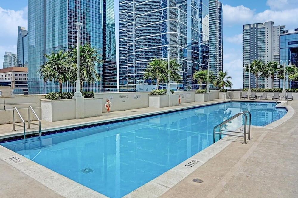 

Napoli - Key Biscayne - OneLuxStay in the Heart of Brickell