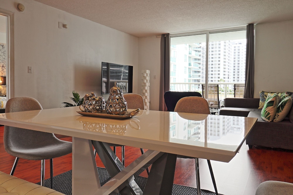 

Milano - Key Biscayne - OneLuxStay in the Heart of Brickell