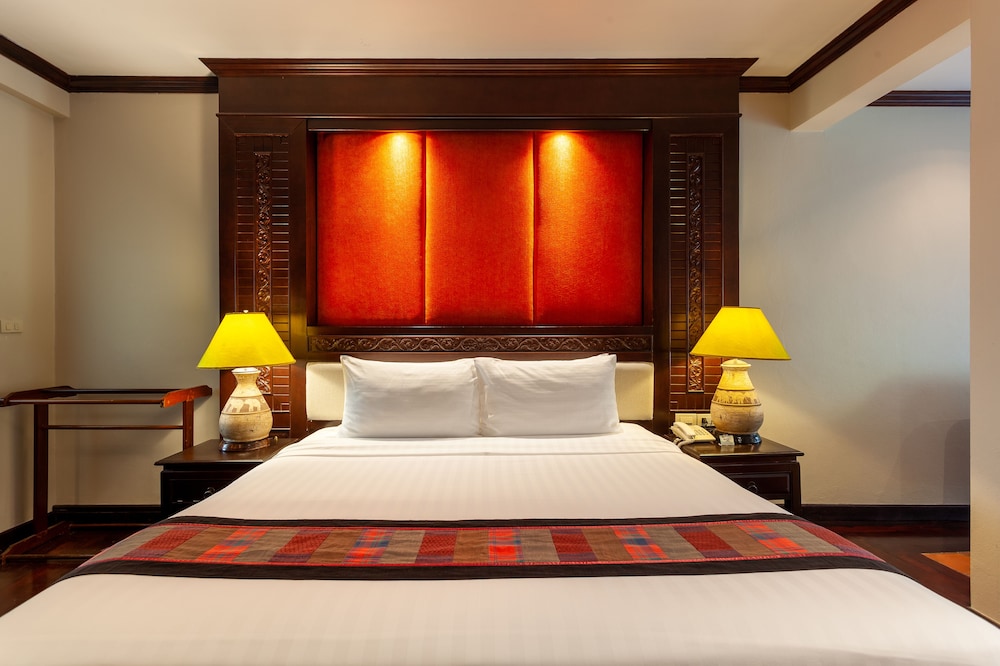 

Venezia - Natai Beach, Phang-nga - The Hotspring Beach Resort & Spa - SHA Extra Plus