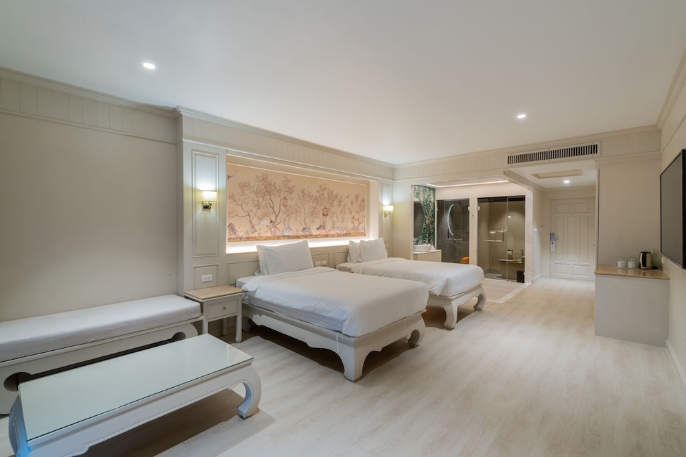 

Verona - Natai Beach, Phang-nga - The Hotspring Beach Resort & Spa - SHA Extra Plus