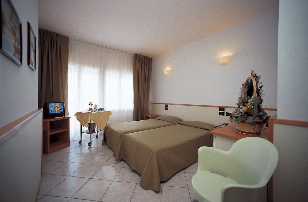 

Milano - Pugnochiuso - Hotel degli Ulivi