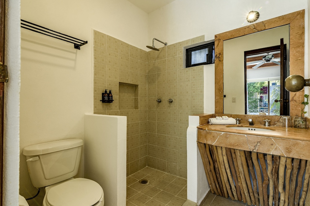 

Roma - Playa del Carmen - Hotel Banana Boutique & Spa - 5th Av Playa del Carmen