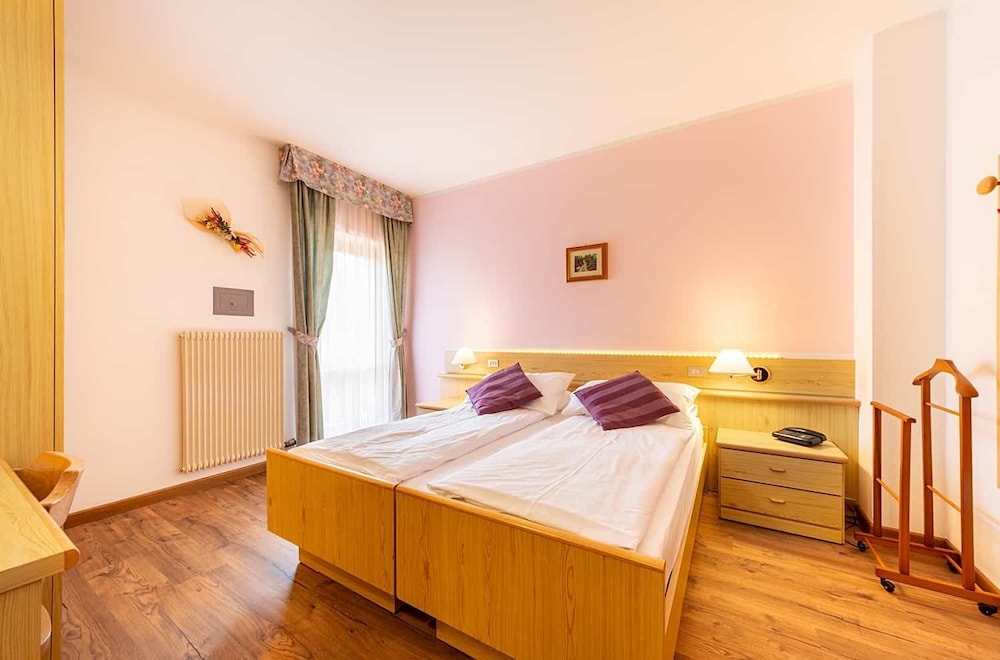 

Napoli - Campestrin - Alpine Touring Hotel-petfriendly