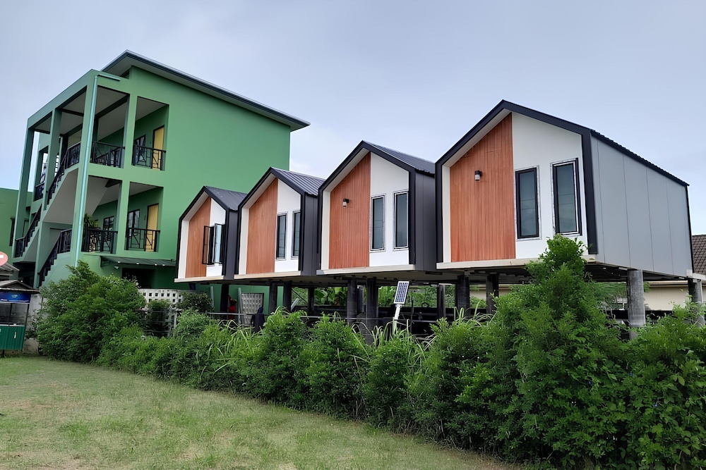 

Bari - Phuket Town - N&N HOUSE Laem Hin
