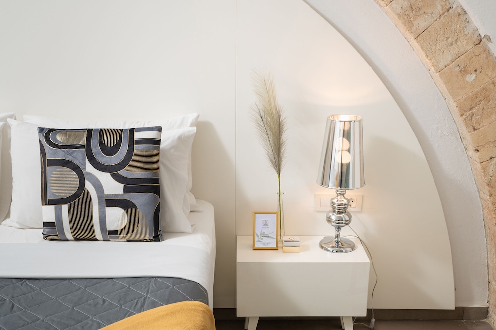 

Milano - Creta Ovest - Chania, Grecia - Elia Portou Luxury Residence