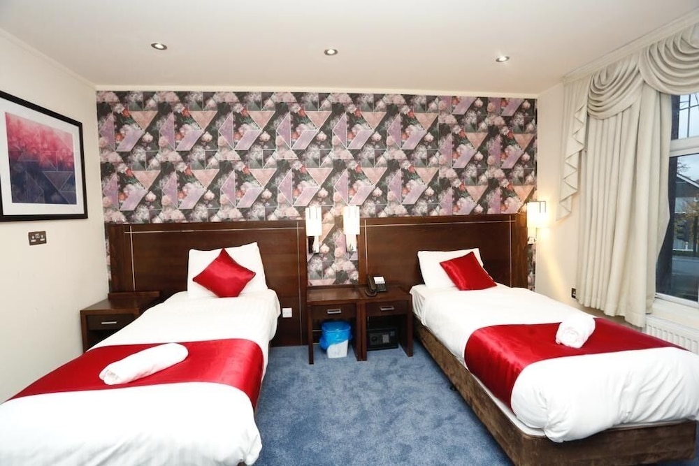 

Venezia - Crawley - Acorn Lodge Hotel Gatwick & Parking