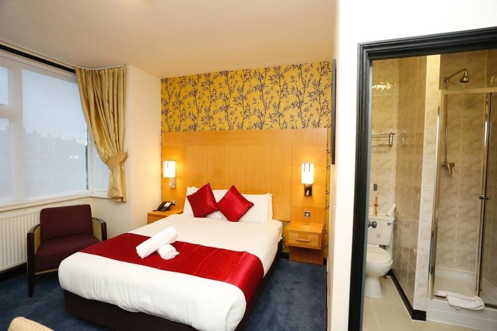 

Milano - Londra, Aeroporto di London Gatwick - Acorn Lodge Hotel Gatwick & Parking