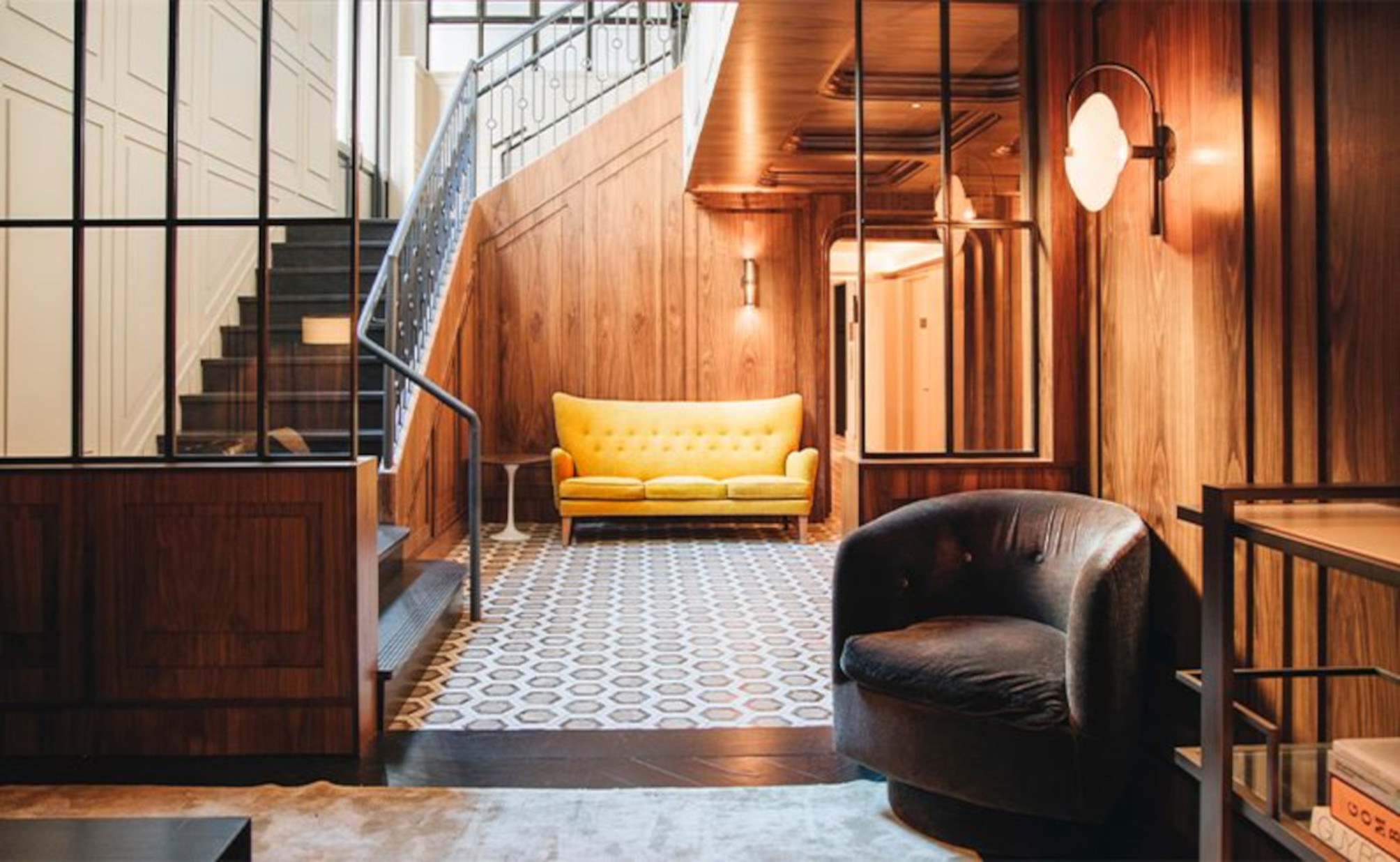 

Lamezia Terme - Brooklyn (NY) - Walker Hotel Tribeca