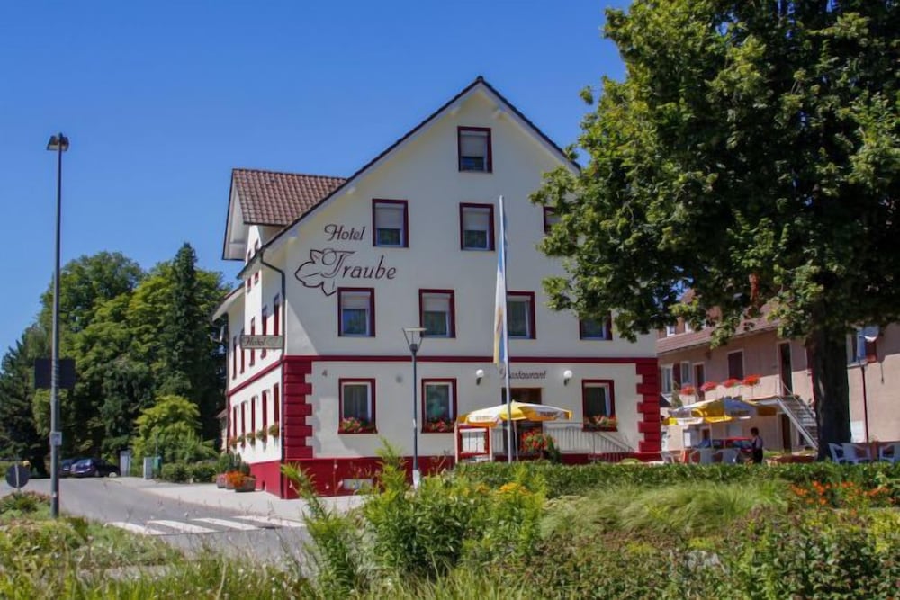 

Catania - Friedrichshafen - Hotel Garni Traube